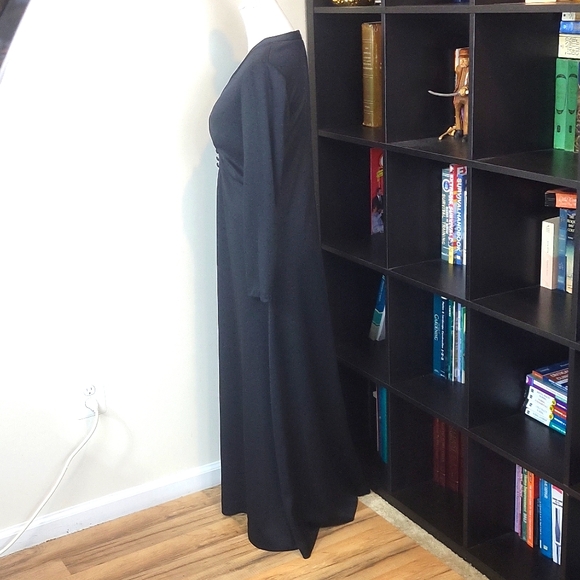 Vtg 70s-80s MISS-TIQUE Black V-neck Long Sleeve Witchycore Adam's Family Maxi - Picture 6 of 13